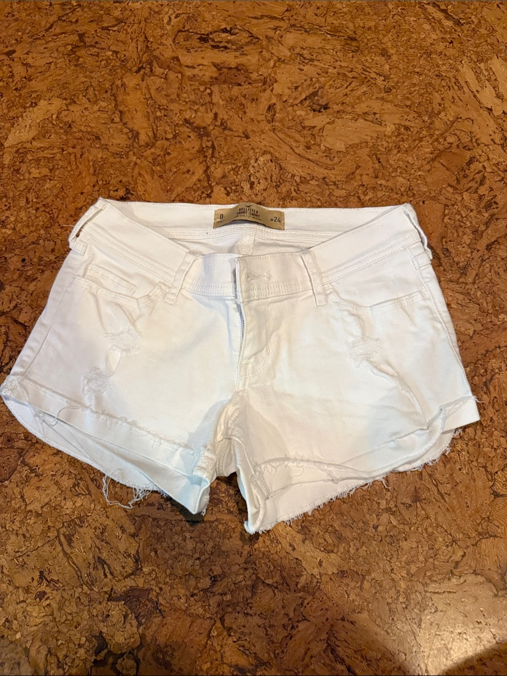 Women’s Hollister White Distressed Denim Shorts size 0